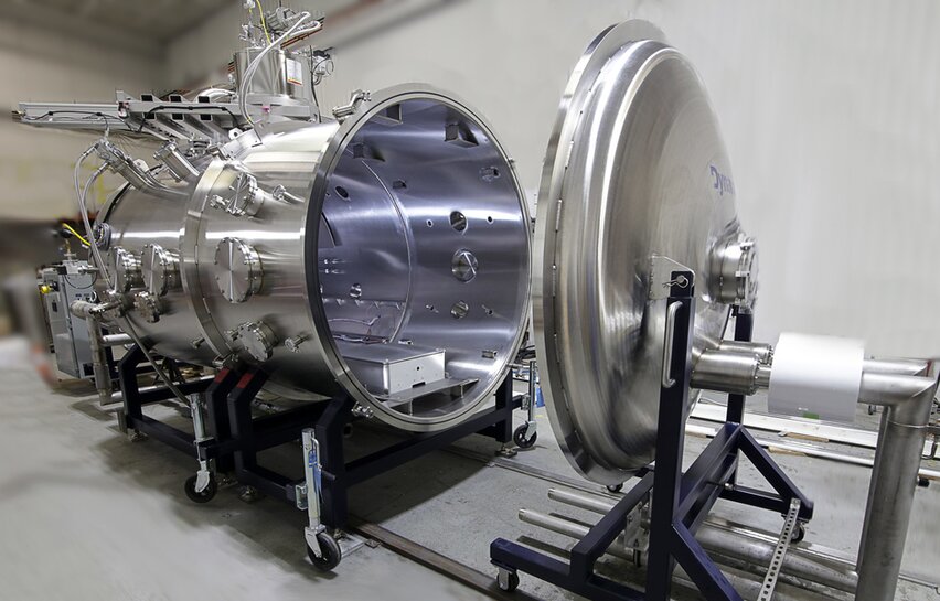  Industrial stainless steel vacuum chamber for electric propulsion testing in a controlled test environment